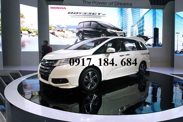 honda-odyssey-2017 minivan-tai-viet-nam.jpg