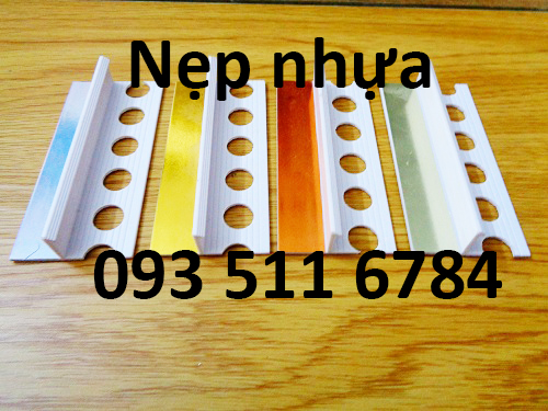 nẹp-nhựa-PVC.JPG