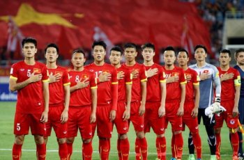 danh-sach-doi-hinh-tuyen-viet-nam-tham-du-aff-cup-2018-duoc-tiet-lo-hinh-anh2.jp.jpg