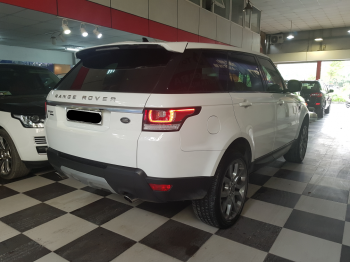 Range_Rover_Sport_HSE_2015 (4).png