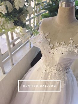 dinh-ket-centi-bridal 2.jpg