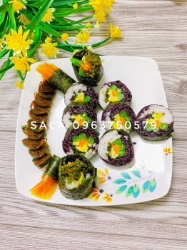 rong-bien-cuon-sushi.jpg