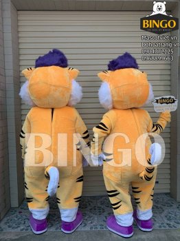 mascot con cop-clb Ha Noi-bingo costumes (2).JPG