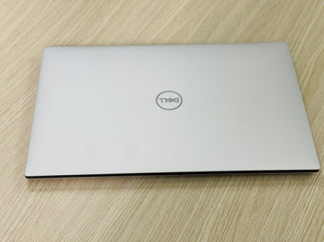 dell xps 7390 4k.jpg