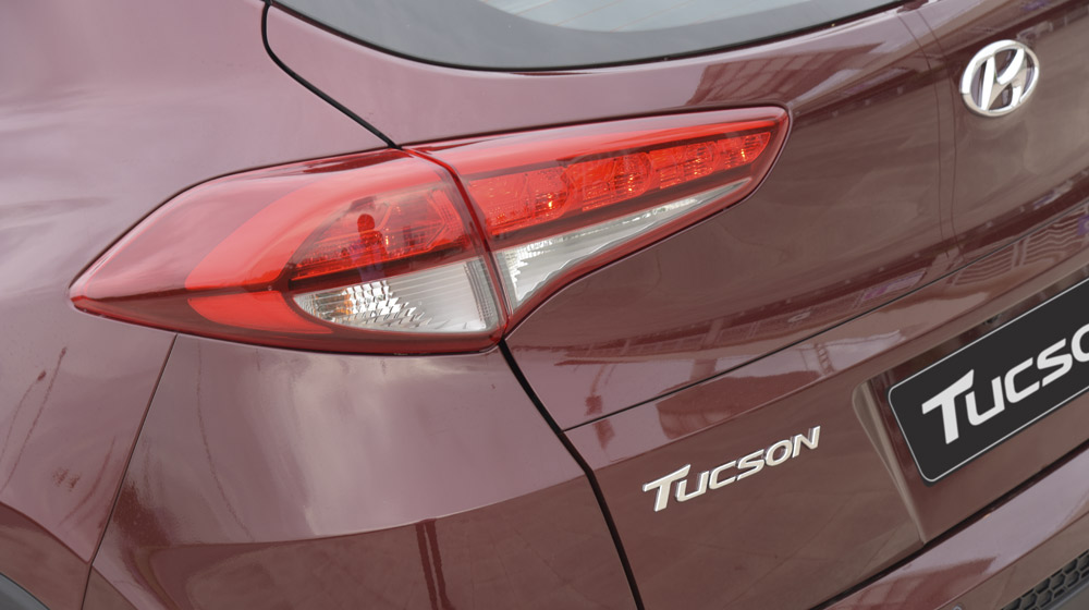 hyundai%20tucson%202016_17.jpg