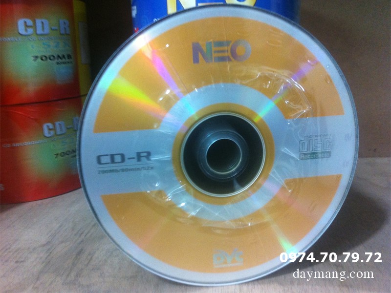 dia-cd-trang-neo.jpg