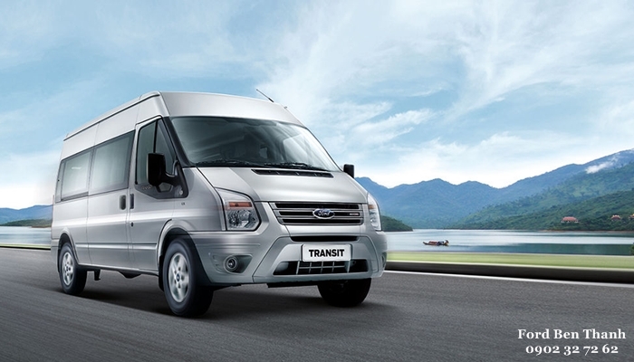 b1-ngoai-that-xe-ford-transit-2018.jpg