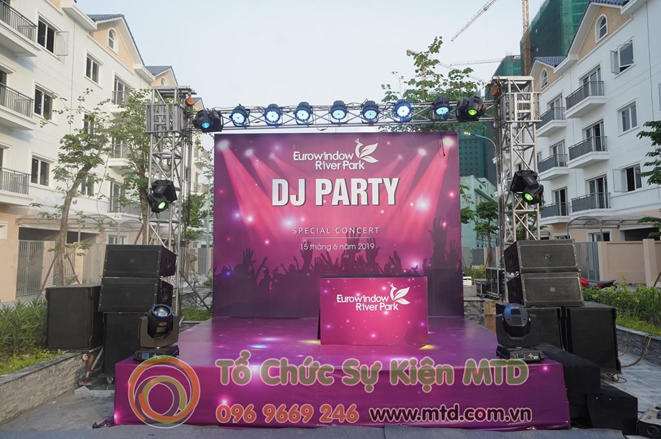 dj-party-1.jpg