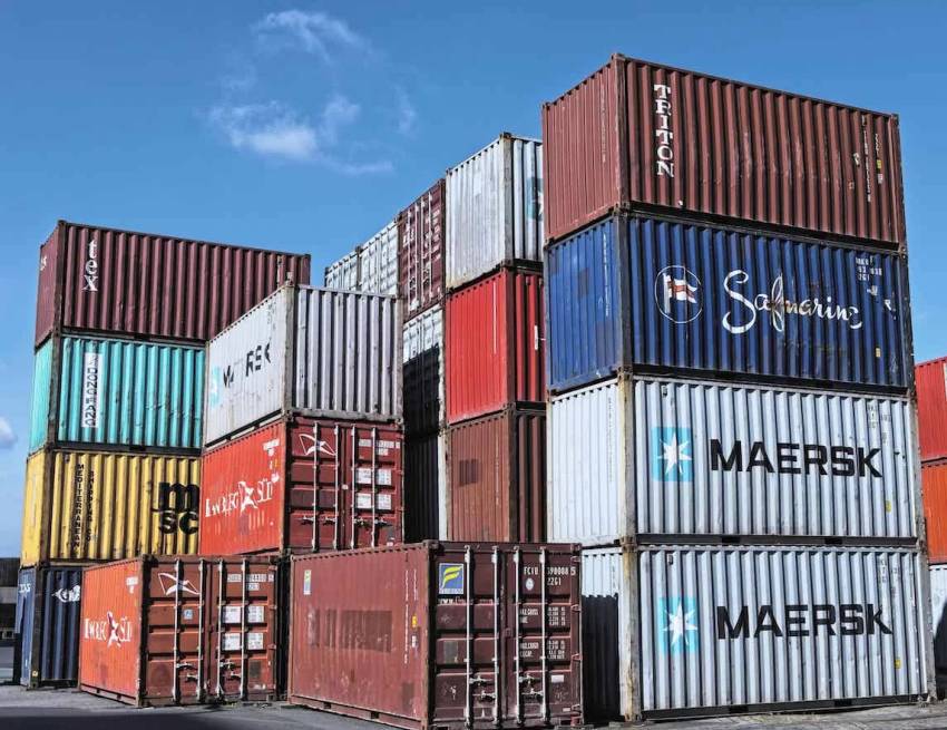 Giá bán container cũ mới nhất 2024