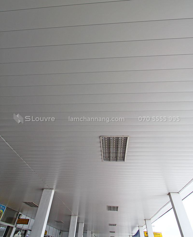 tran-nhom-c150-aluminium-ceiling-6.jpg