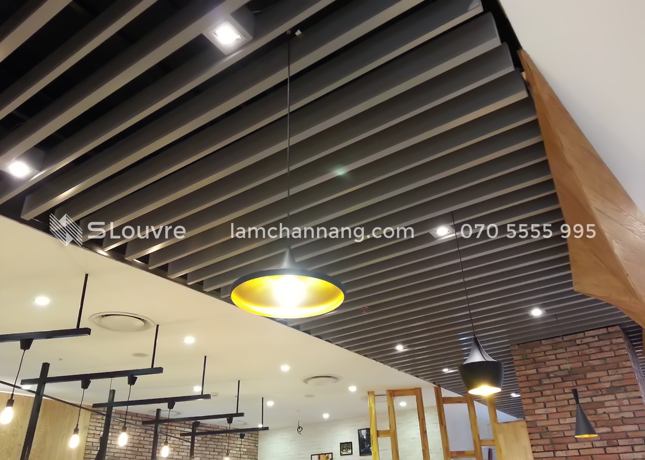 tran-lam-nhom-aluminium-louvre-ceiling-7.jpg