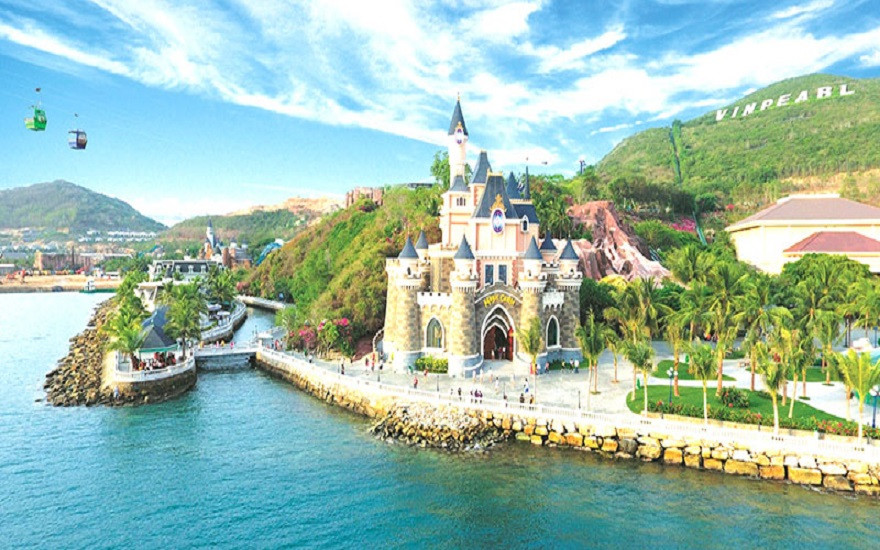 vinpearl-land-nha-trang.jpg