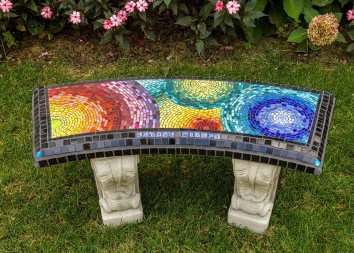 How to make a DIY mosaic bench