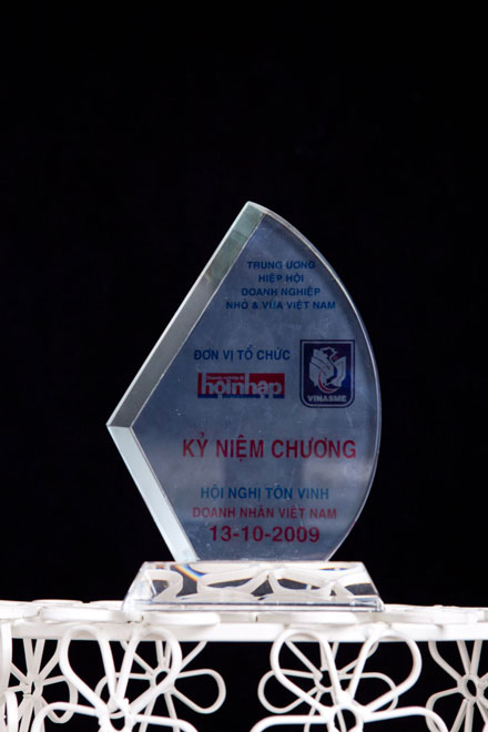 ky niem chuong hoi nghi ton vinh doanh nhan viet nam 2009