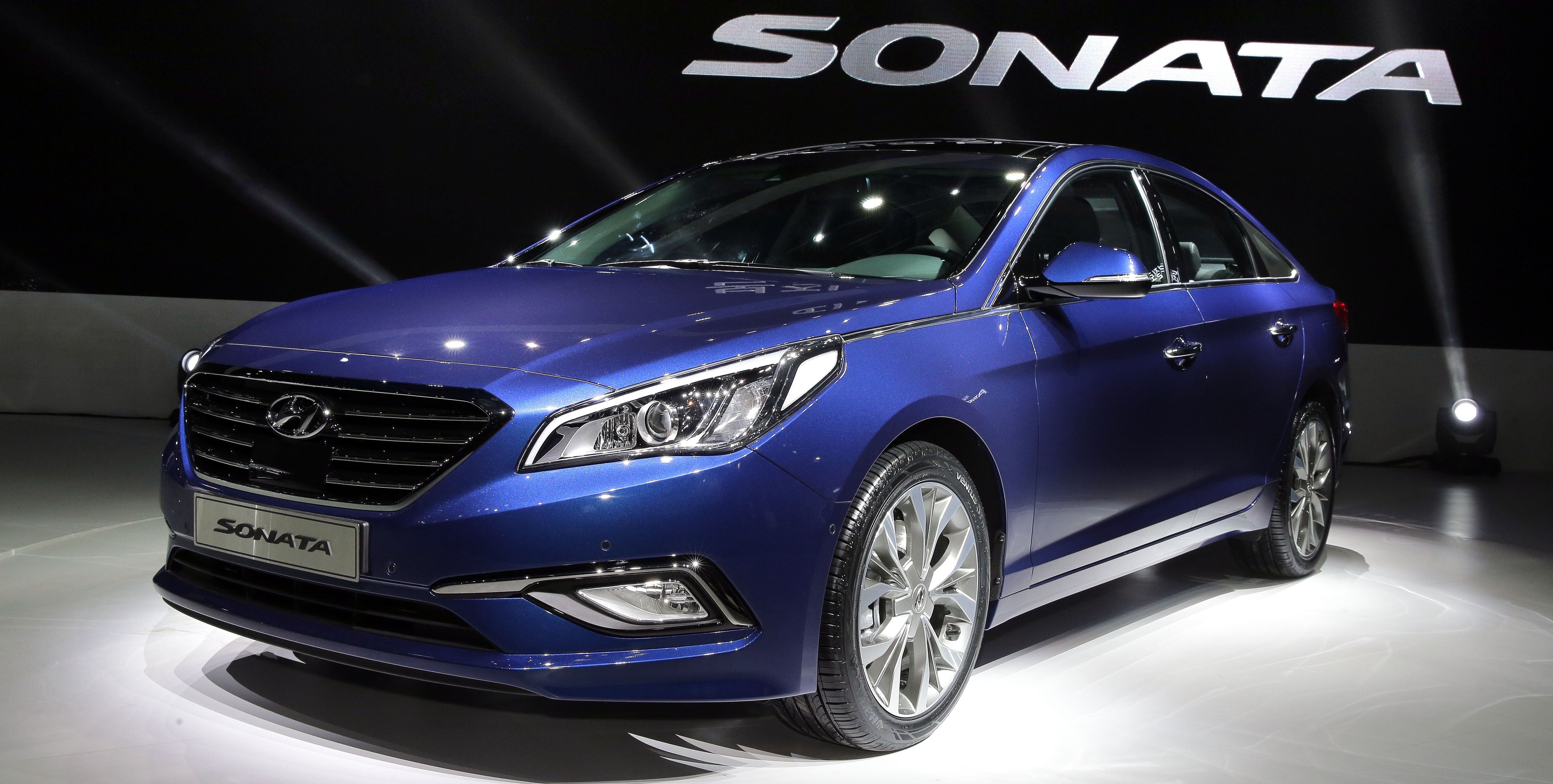 2015-hyundai-sonata-01.jpg