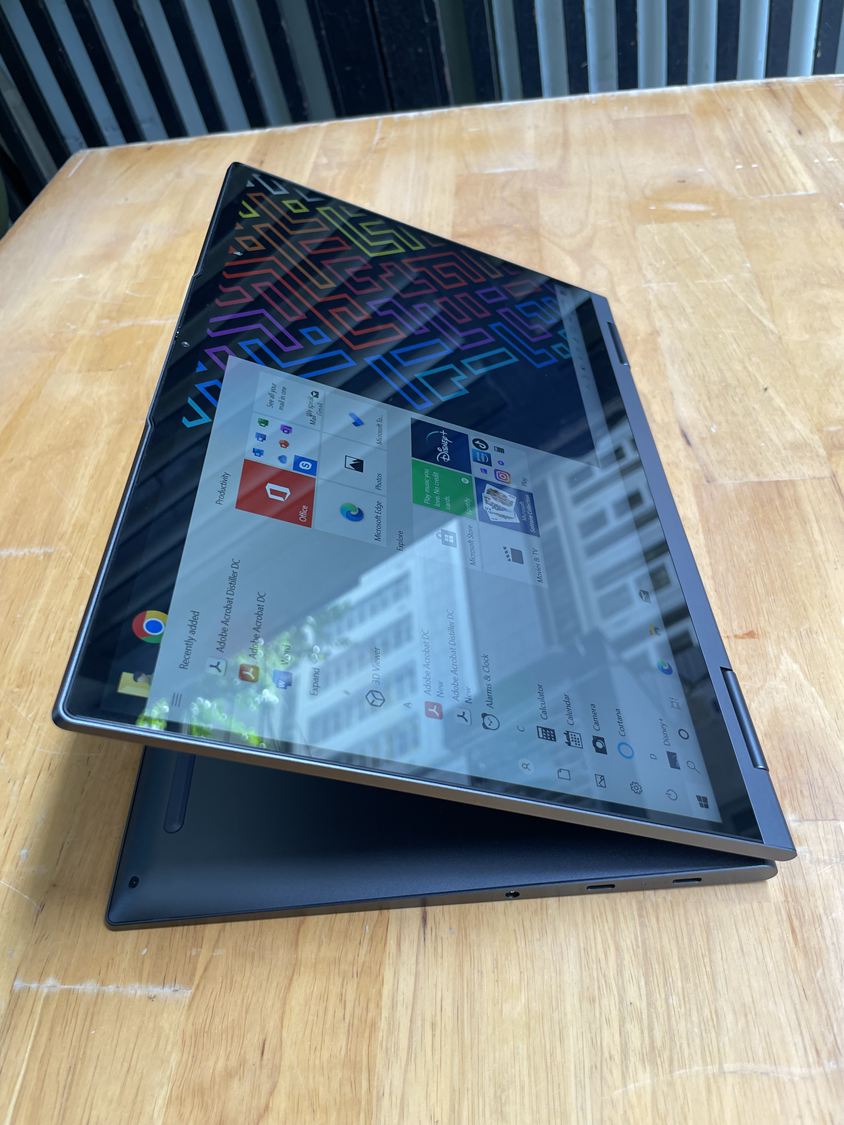 Lenovo-Yoga-7i-core-i7-7.png