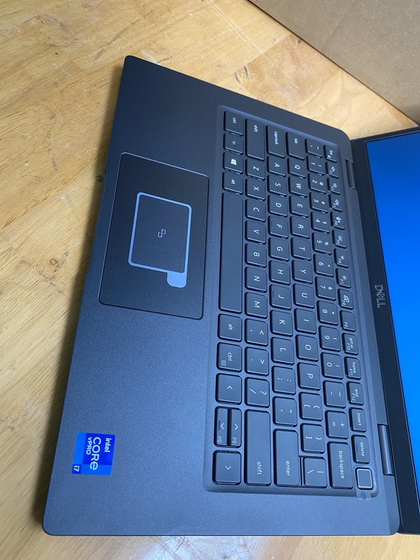 Dell-Latitude-7320-Core-i7-5.jpg