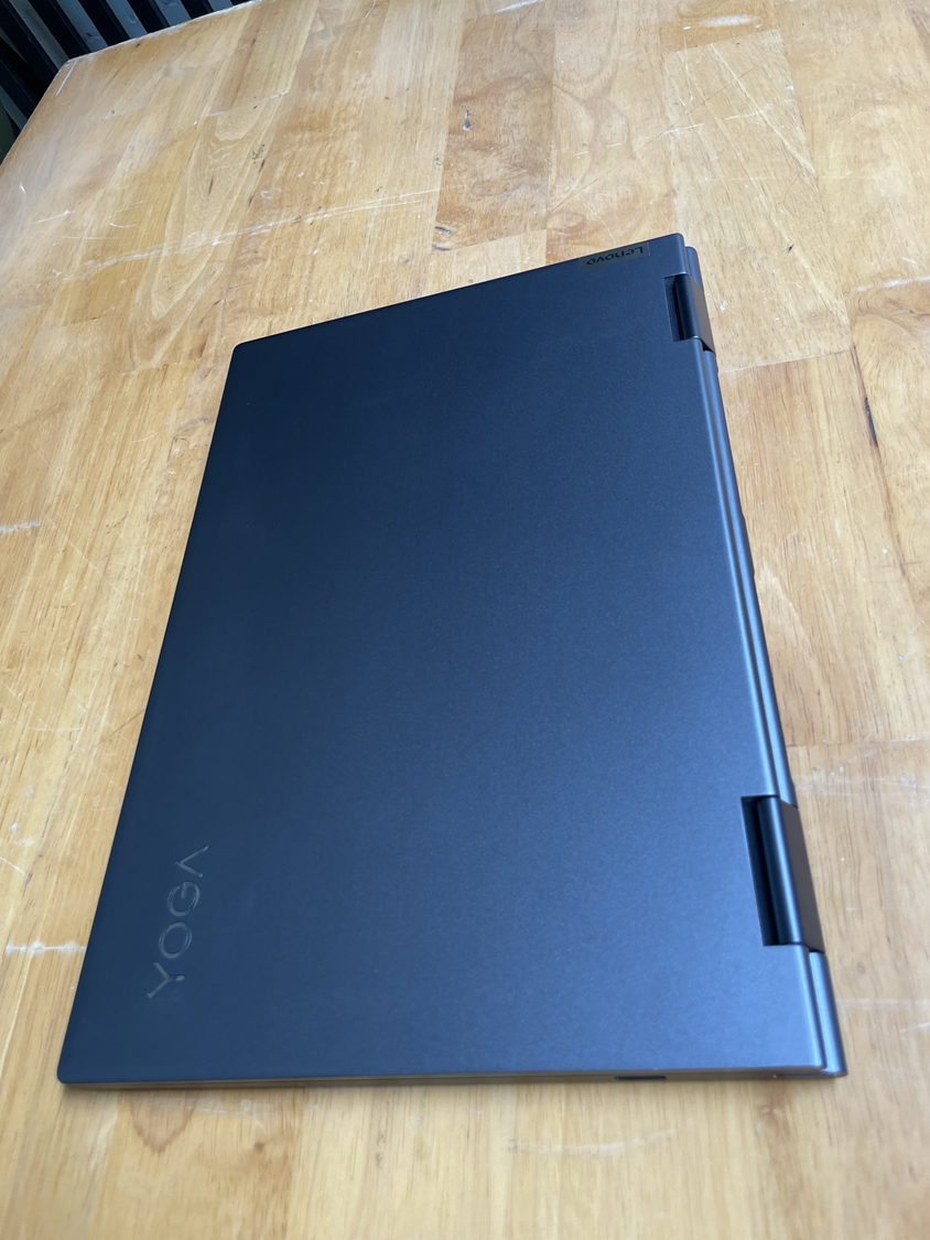 Lenovo-Yoga-7i-core-i7-3.png