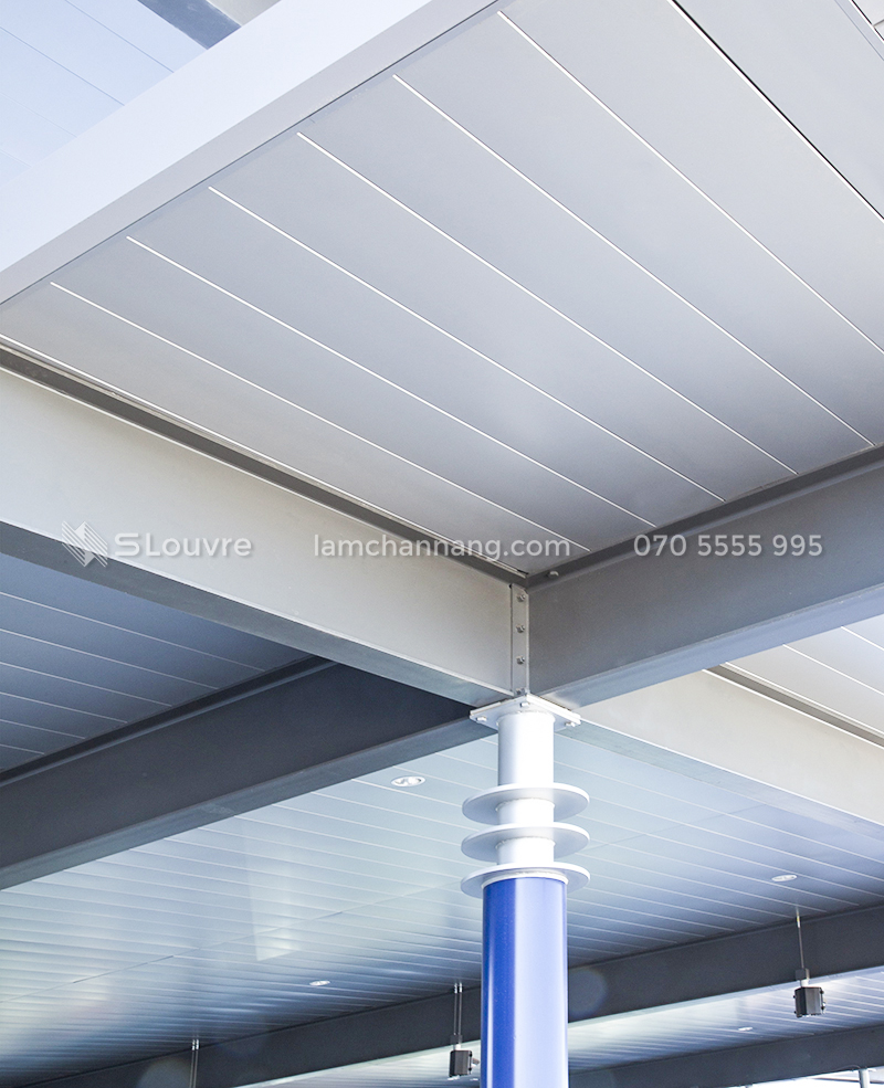 tran-nhom-c300-aluminium-ceiling-1.jpg