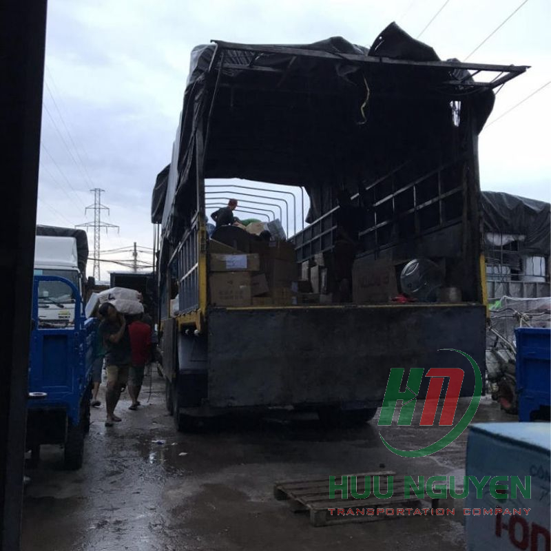 Vận tải Hữu Nguyên cung cấp dịch vụ xe tải chở hàng tại KonTum