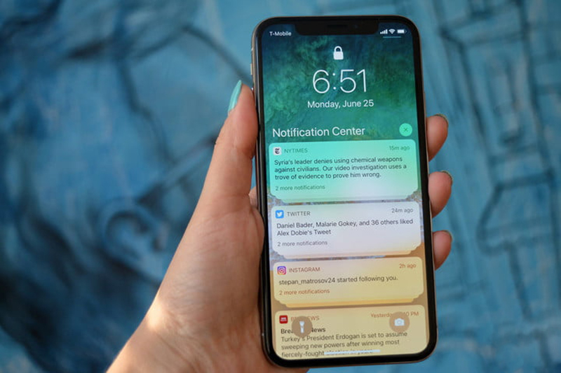 apple-ios-12-hands-on-review-notification-center-720x720_800x533.jpg