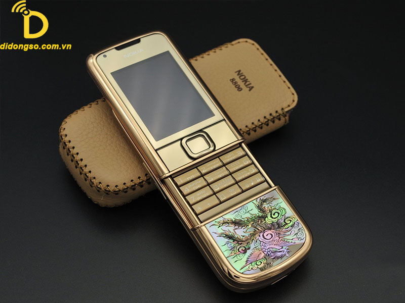 Nokia-8800-gold-arte-long-phung-5.jpg